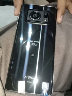 Sharp Aquos R6 non PTA