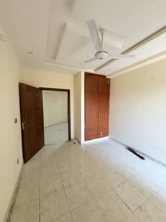 Flat For Sale In B17 F Block Mini Markaz