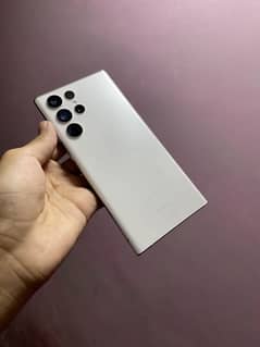 S22 ultra white 10/10