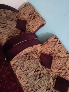 sofa in good condition