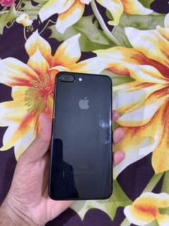 iphone 7 plus 10/10 128GB pta approve