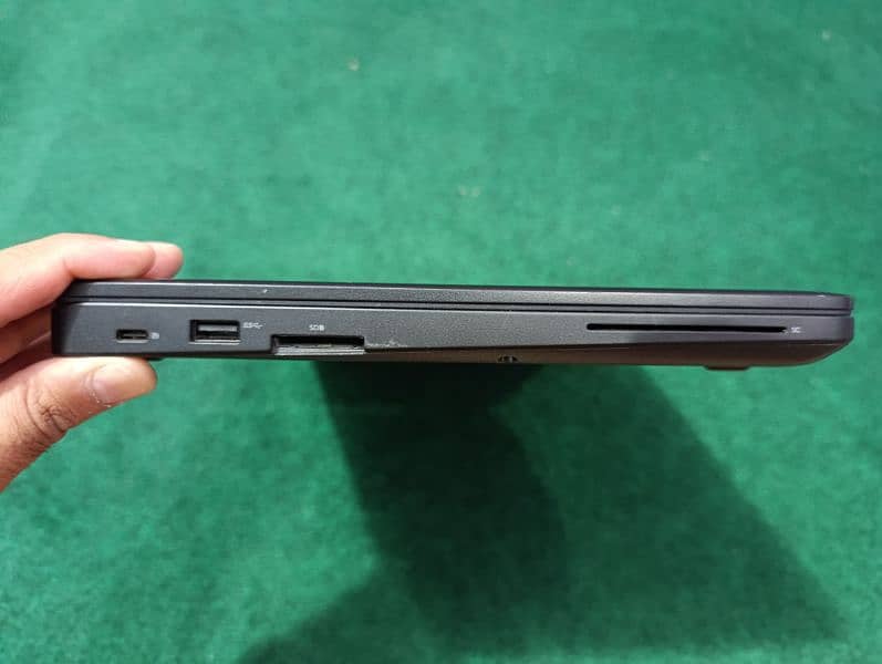 Dell Core i5 8th Gen 1080p FHD 8GB 256GB SSD 10/10 2