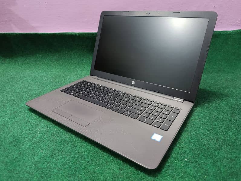 HP 15.6" Slim Core i5 7th Gen 8GB 256GB SSD 8 Hours Battery A+ 0