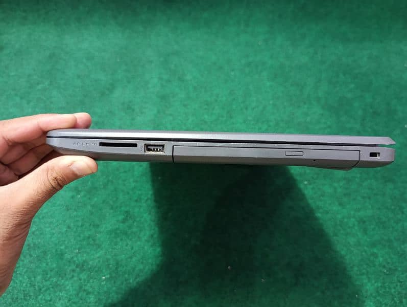 HP 15.6" Slim Core i5 7th Gen 8GB 256GB SSD 8 Hours Battery A+ 3