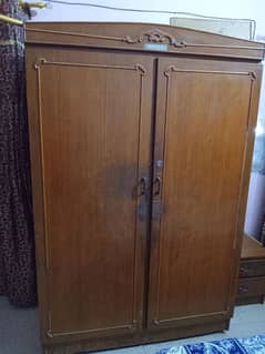 almari 2 door dressing table and devidar