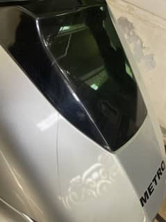 Metro T9 pro Electric bike with charger