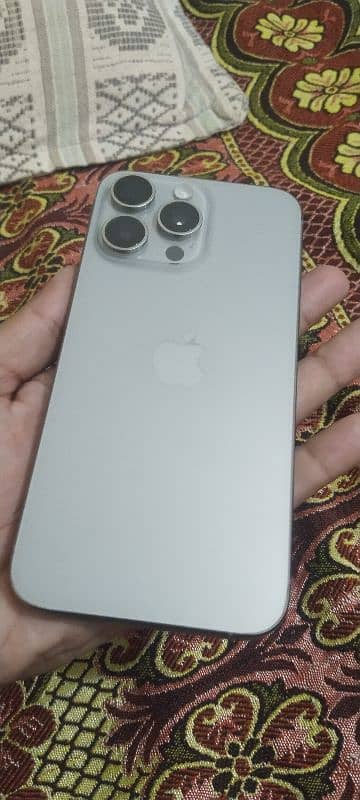 iphone 15 pro max jv with box and original data cable 2