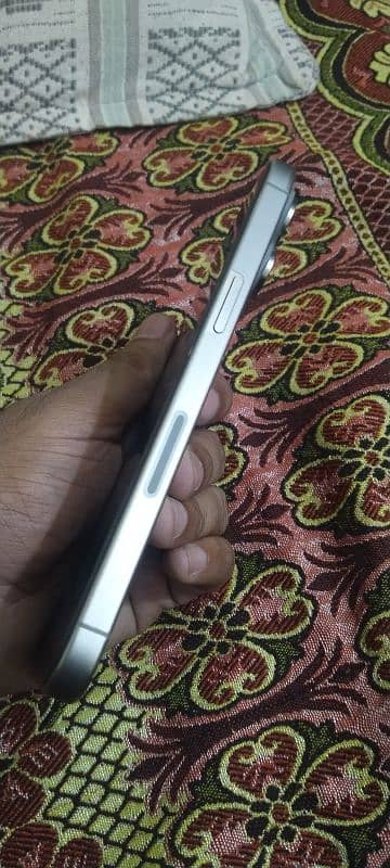 iphone 15 pro max jv with box and original data cable 3