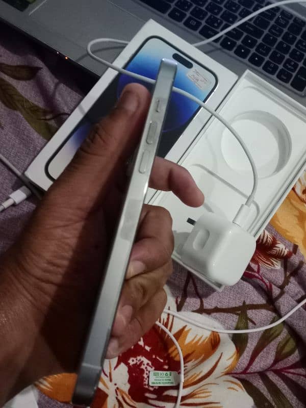 Iphone 14 Pro Max JV Complete Box ( 256GB) 4