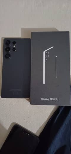 Samsung s25 ultra  12/256   black Tatinum new phone  front sheet inst