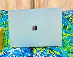 Microsoft Surface Laptop 1 i7 7th generation 16gb 512gbssd 8gbGraphics