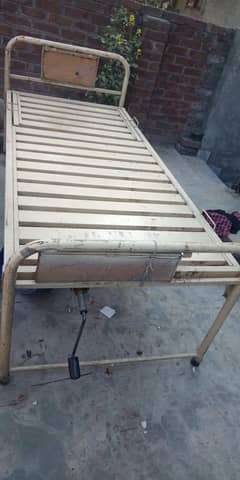 SINGLE PORTABLE PATIENT BED medical bed( TOTALLY IRON)