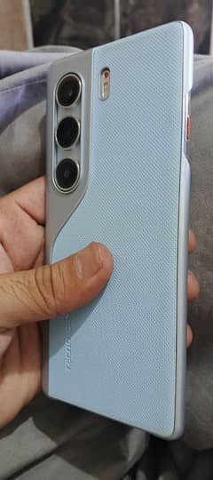 Camon 40 pro 8+8gb 256gb