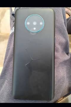 front camere mein mitti hai 10/8 condition