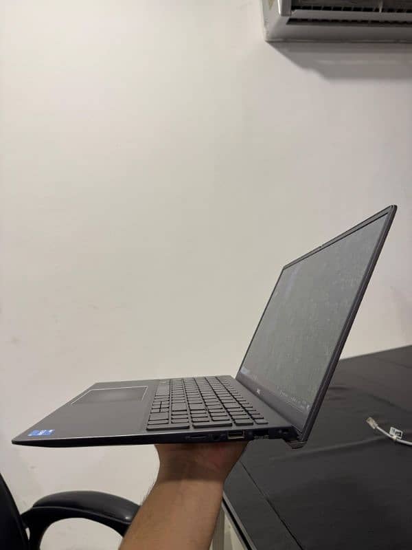 Urgent laptop sale, i5 11 gen 2