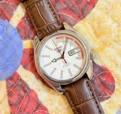 Seiko 5 racer 7s26 glass back model automatic watch available
