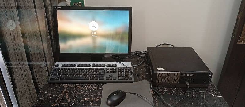 Gaming Dell Computer(PC) Core i3 With LCD And Table 0