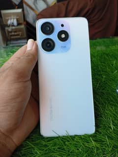 Tecnno Spark 10 Pro 8-128 Friday Deal