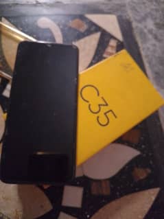 realme c35