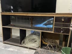 seven racks and table