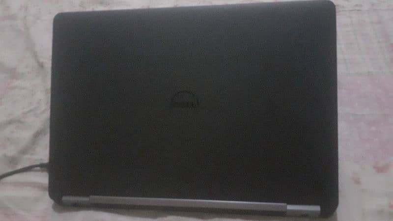 DELL Latitude E-7270 Core i5 6th Gen 8GB RAM 256GB SSD Laptop for Sale 1