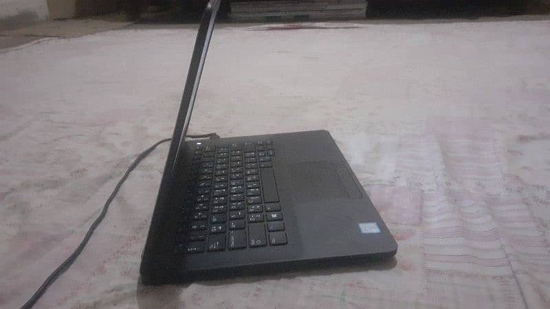 DELL Latitude E-7270 Core i5 6th Gen 8GB RAM 256GB SSD Laptop for Sale 4
