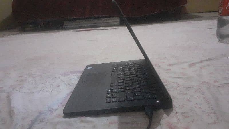 DELL Latitude E-7270 Core i5 6th Gen 8GB RAM 256GB SSD Laptop for Sale 5