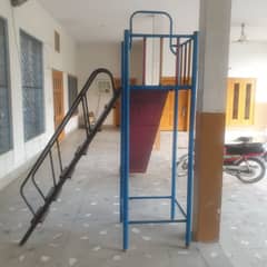 SLIDE