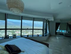 Buy A Centrally Located 2642 Square Feet Flat In The Centaurus