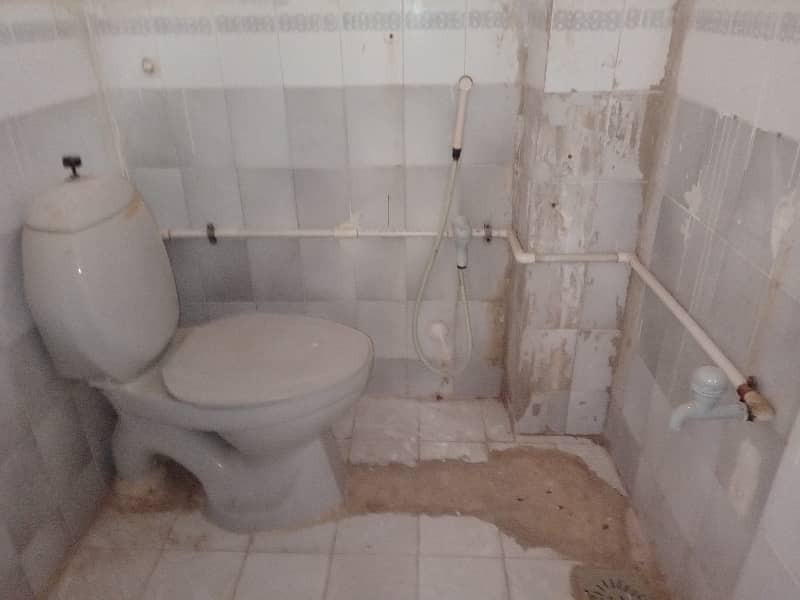 A Well Designed Prime Location Flat Is Up For rent In An Ideal Location In Karachi 5