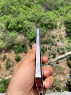 infinex note 30 pro with wireless charger