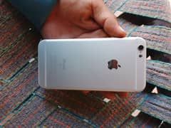 Apple iPhone 6S