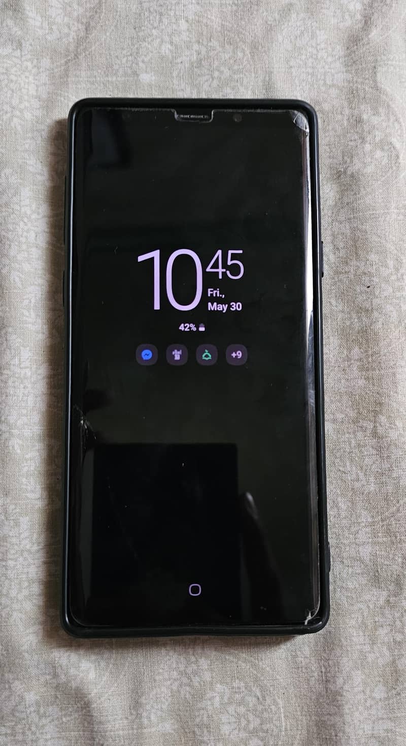 Note 9 in good condition 4