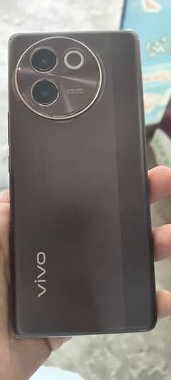 vivo v30e with VIP Cover 1500 wala