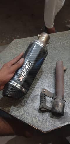 Akrapovic