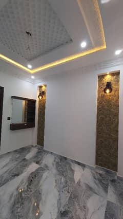House For sale In Rs. 18000000