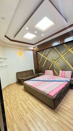 Karachi Guest House - VIP Location Main Road Continental Bakery to Munawar Chorangi, Block 3