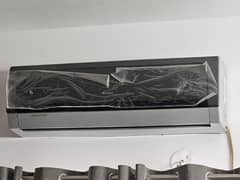 Gree Inverter for Sale 1 Ton Capacity