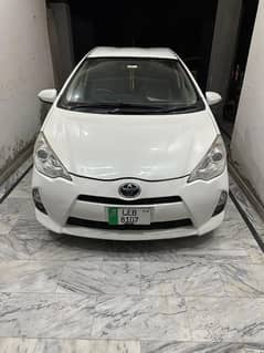 Toyota Aqua 2012
