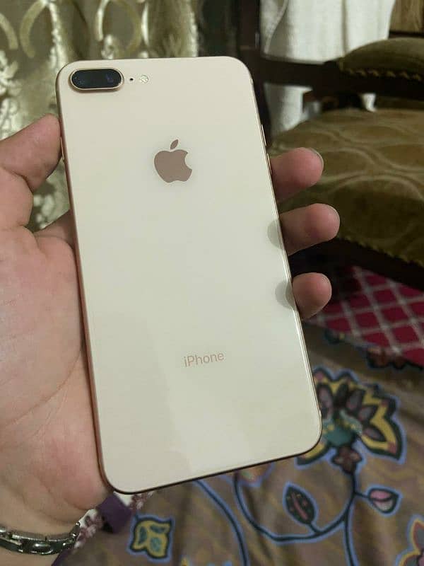 Iphone 8 Plus non PTA 10/10 condition 0