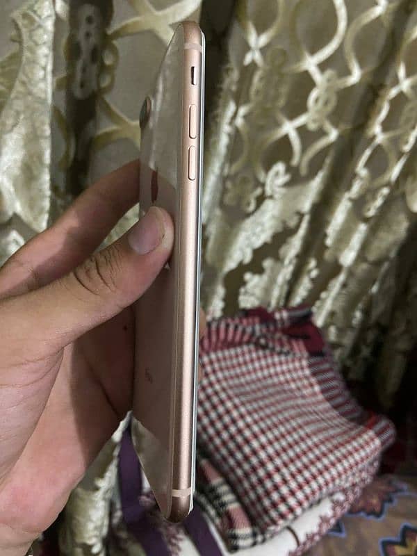Iphone 8 Plus non PTA 10/10 condition 2
