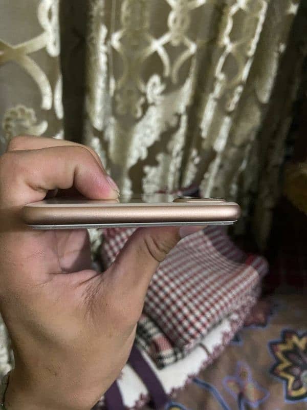Iphone 8 Plus non PTA 10/10 condition 3