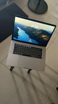 Apple MacBook Pro 15 inch 2018