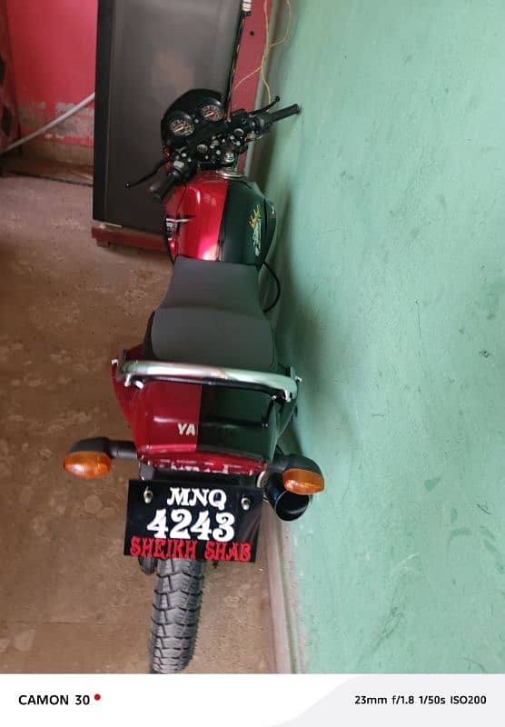 Yamaha ybr g 2017/2018 9