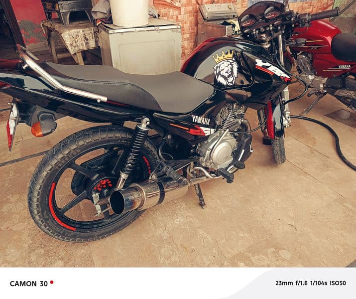 Yamaha ybr g 2017/2018 13