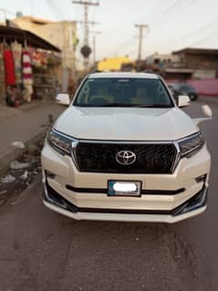 Land Cruiser V8 For Rent in Islamabad, Prado Revo Rent A Car Islamabad