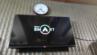 Hisense Smart LED 43 inches Built in Box flat