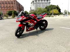 Kawasaki ninja zx10r ( replica )