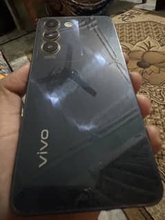 Vivo Y100