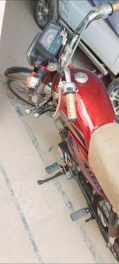 Honda 2004 model
